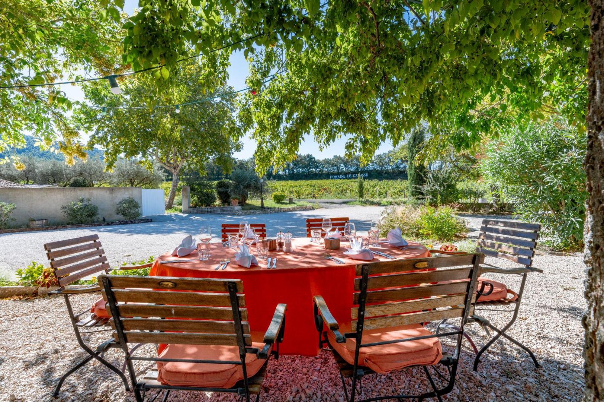 Hotellerie Du Domaine De Cabasse Сегюре Экстерьер фото