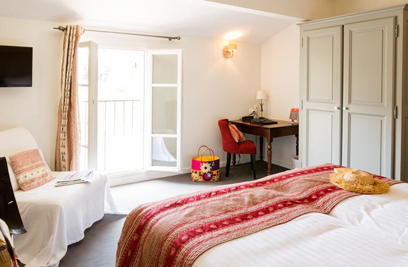 Hotellerie Du Domaine De Cabasse Сегюре Экстерьер фото